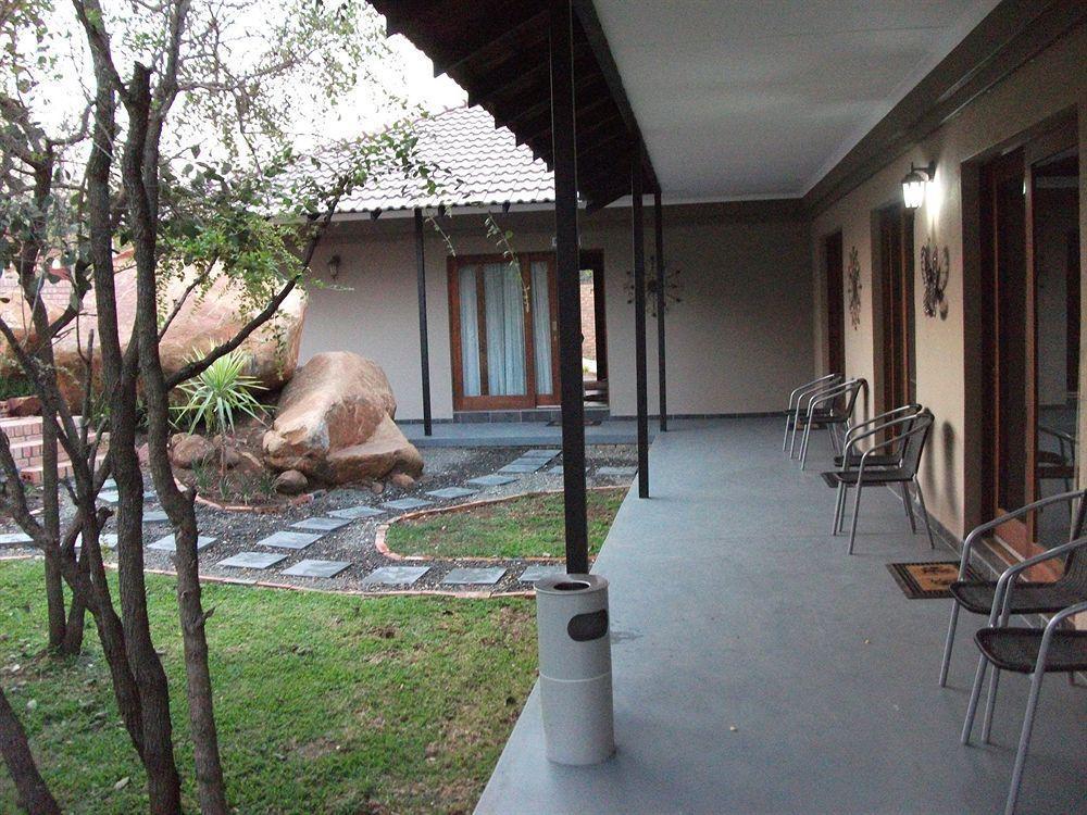 Meerkat Manor Komatipoort Exterior foto